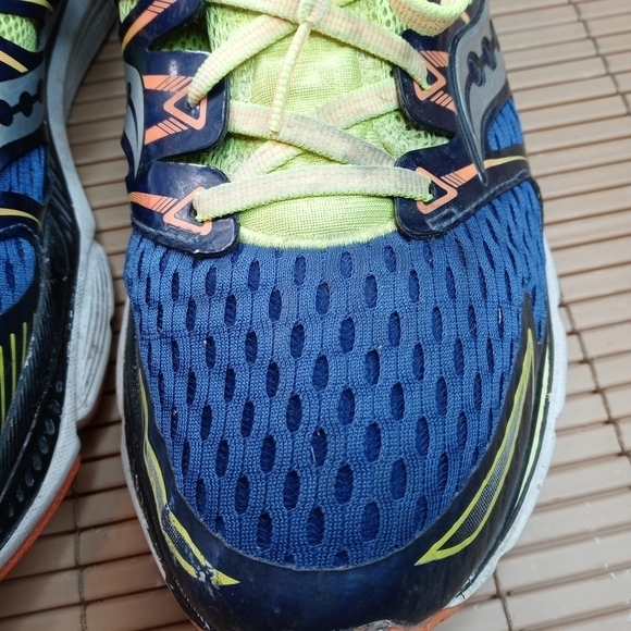 Saucony Triumph ISO Series S20262-1 Mens Athletic Running Shoes blue Size 12.  5 - Picture 5 of 10